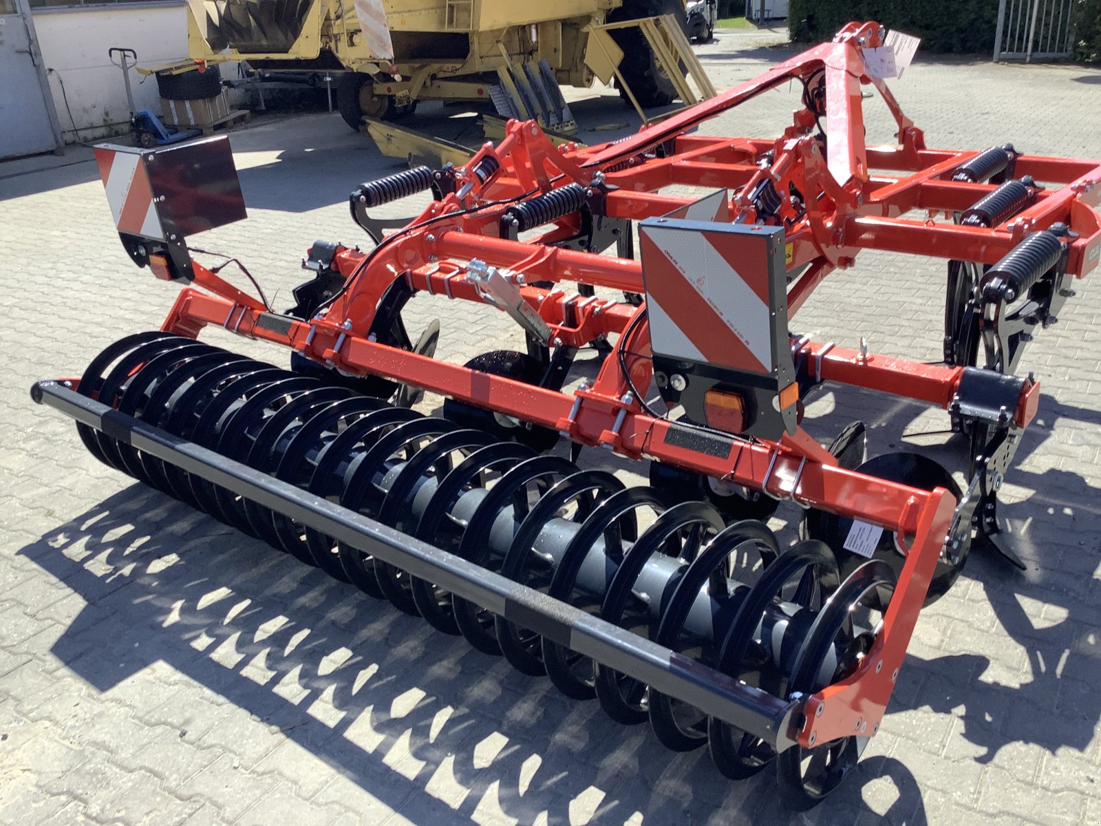 Grubber tipa Kuhn Cultimer L 300, Neumaschine u Blaufelden-Wiesenbach (Slika 2)