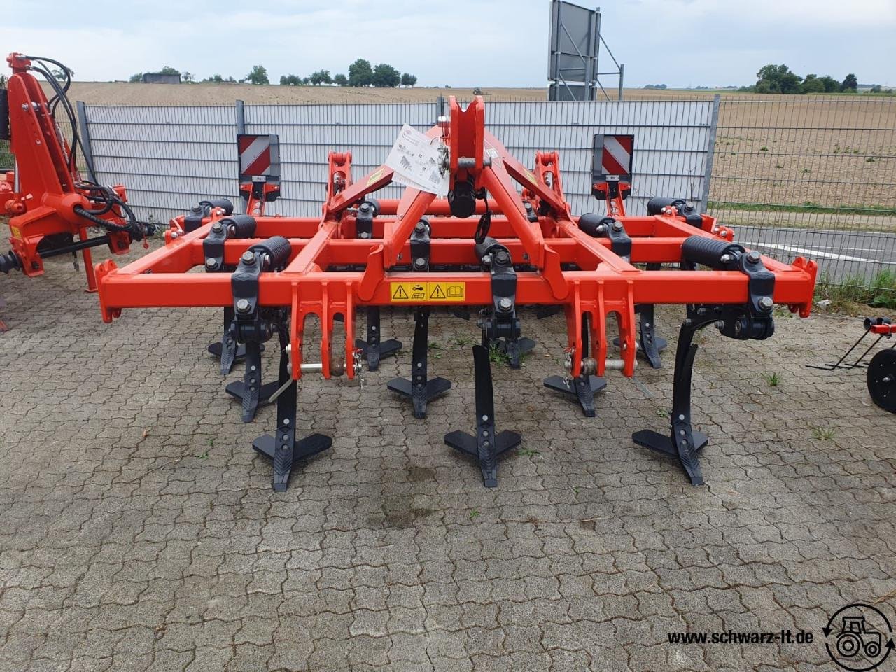 Grubber des Typs Kuhn Cultimer L300 NSM, Neumaschine in Aspach (Bild 3)