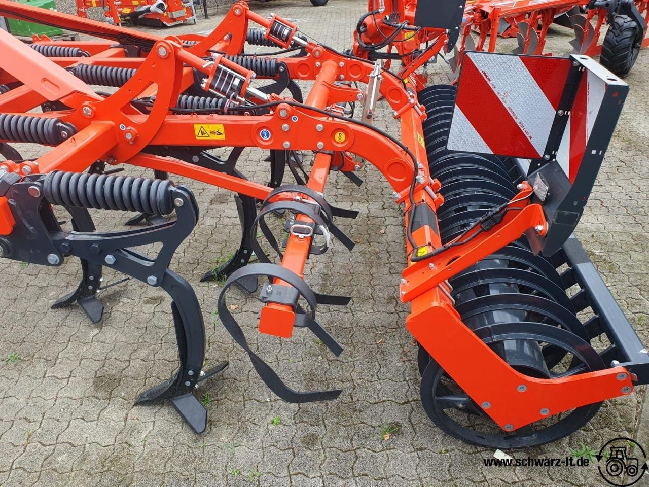 Grubber des Typs Kuhn Cultimer L300 NSM, Neumaschine in Aspach (Bild 8)