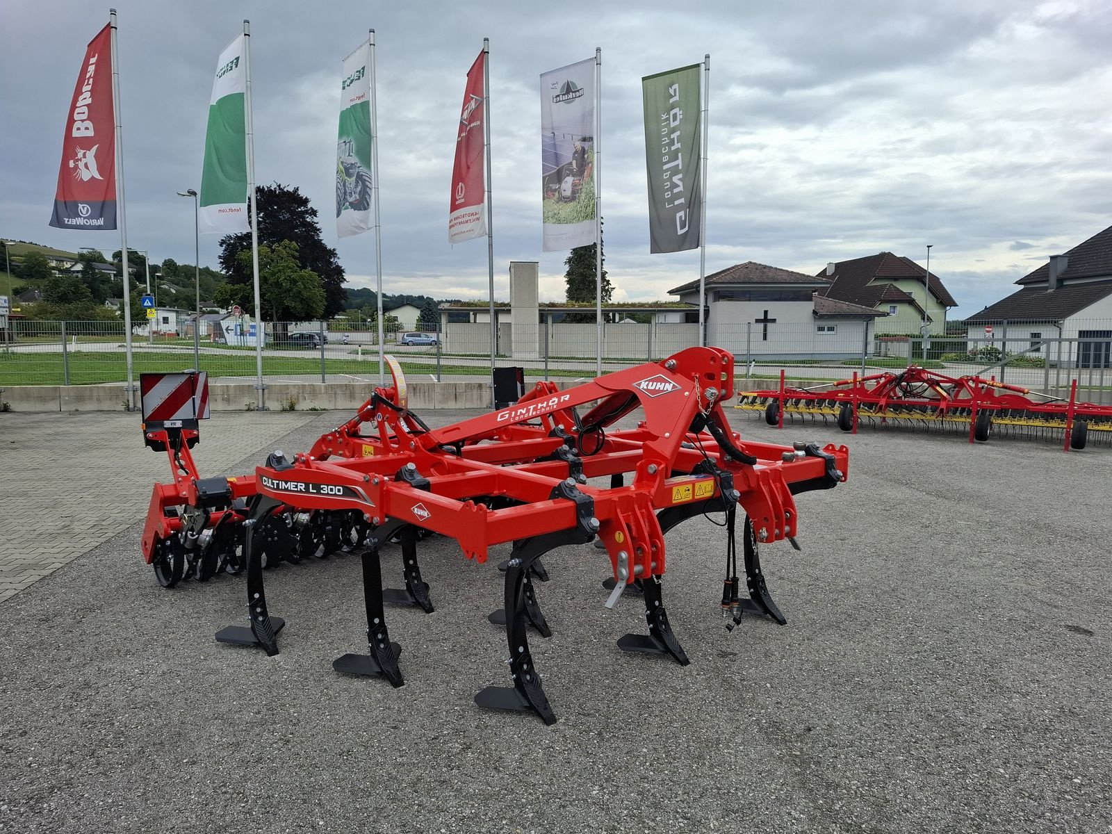 Grubber typu Kuhn Cultimer L300, Gebrauchtmaschine v Saxen (Obrázek 17)