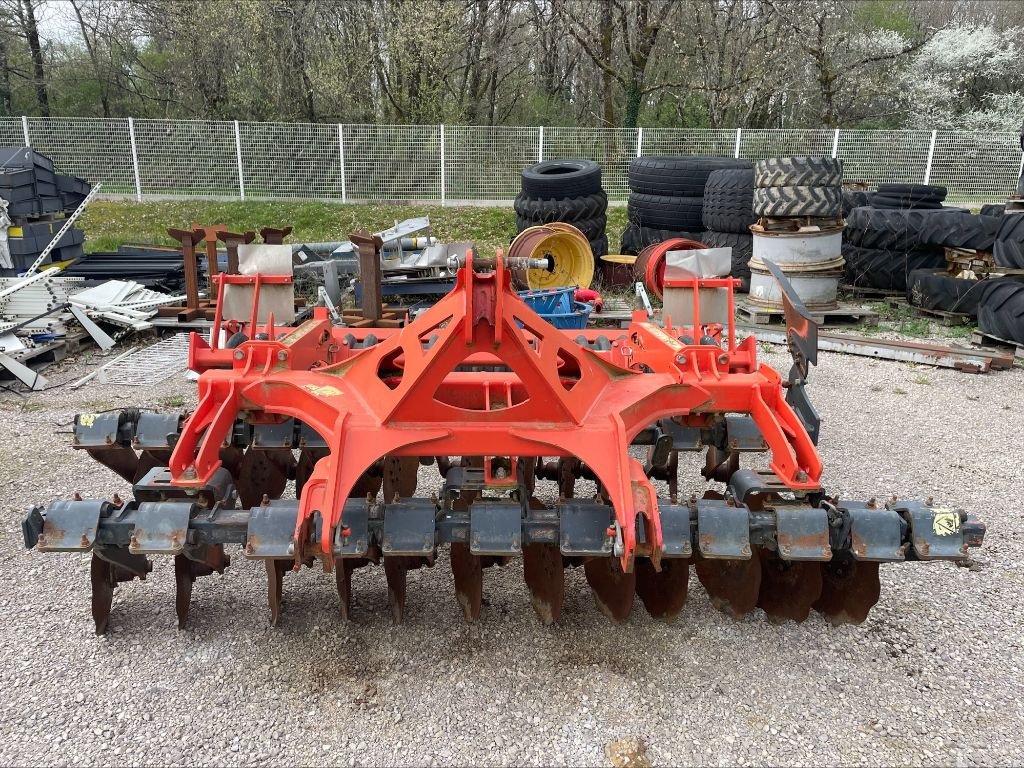 Grubber of the type Kuhn OPTIMER 303, Gebrauchtmaschine in Montauban (Picture 2)