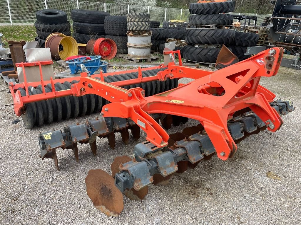 Grubber of the type Kuhn OPTIMER 303, Gebrauchtmaschine in Montauban (Picture 4)