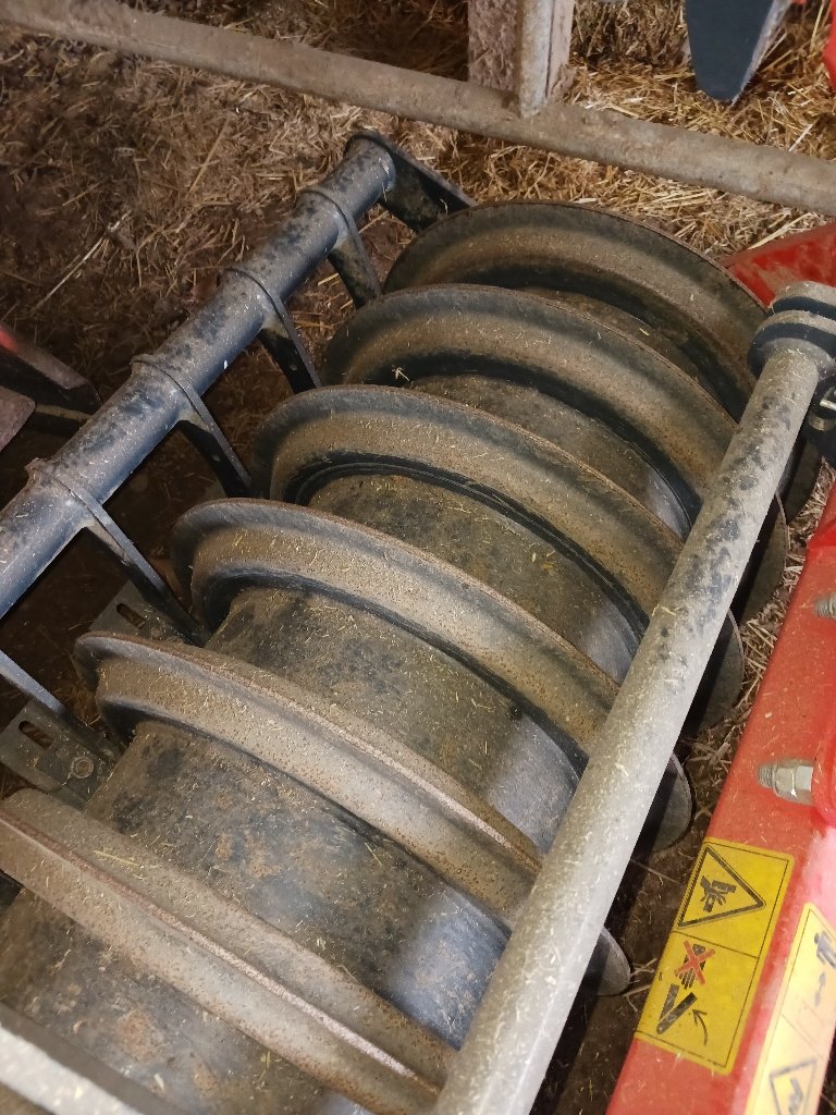 Grubber del tipo Kuhn Optimer 353, Gebrauchtmaschine en SAINT HILAIRE EN MORVAN (Imagen 3)