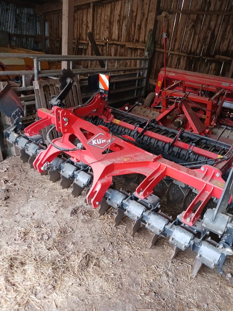 Grubber vrste Kuhn Optimer 353, Gebrauchtmaschine v SAINT HILAIRE EN MORVAN (Slika 2)