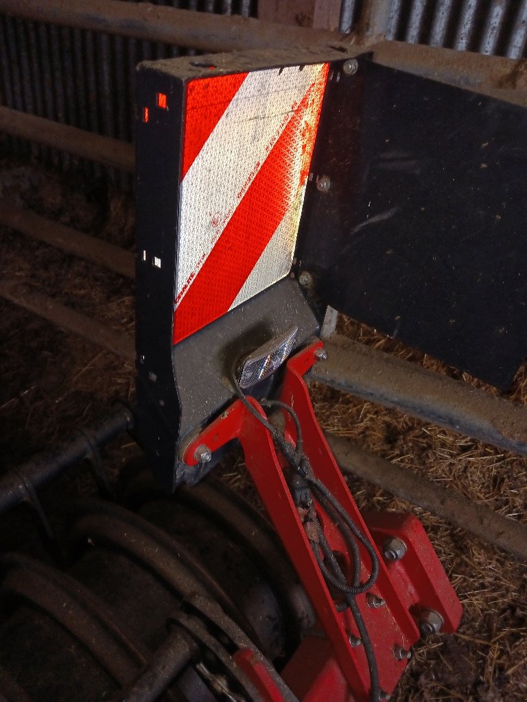 Grubber del tipo Kuhn Optimer 353, Gebrauchtmaschine en SAINT HILAIRE EN MORVAN (Imagen 8)