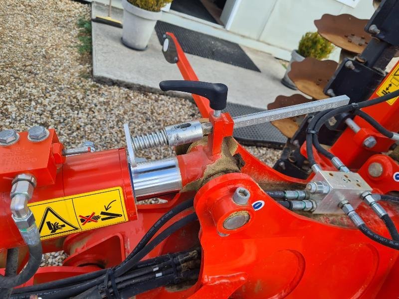 Grubber of the type Kuhn OPTIMERL5000, Gebrauchtmaschine in BRAY en Val (Picture 10)