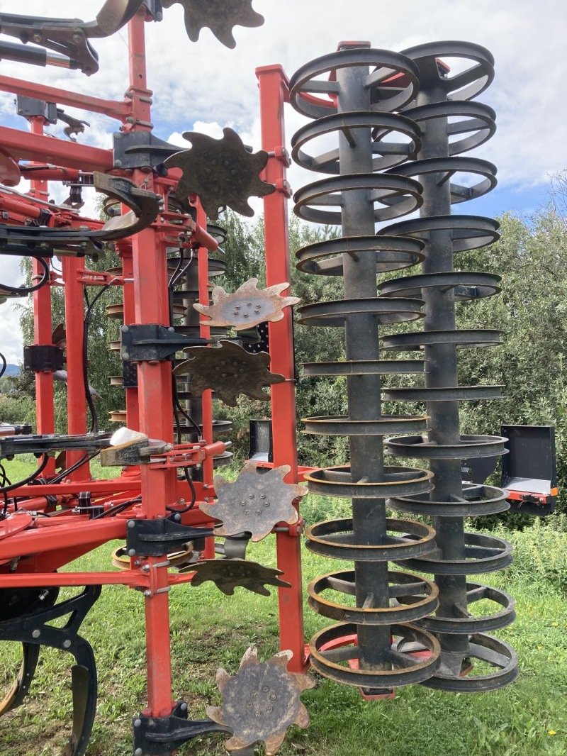 Grubber van het type Kuhn Performer 6000, Vorführmaschine in Gülzow-Prüzen OT Mühlengeez (Foto 12)