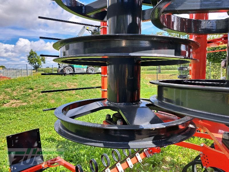 Grubber of the type Kuhn Prolander6000, Neumaschine in Rot am See (Picture 11)