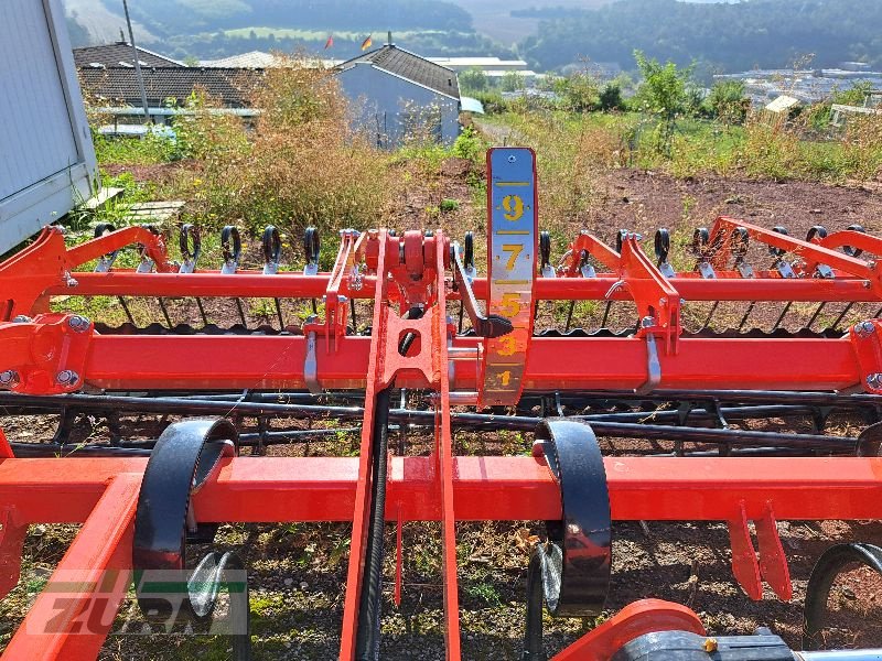 Grubber des Typs Kuhn Prolander600R, Neumaschine in Buchen (Bild 11)