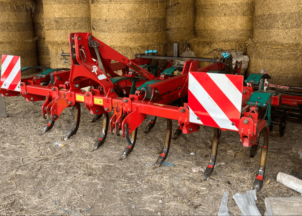Grubber typu Kverneland CLC 13, Gebrauchtmaschine v TREMEUR (Obrázek 1)