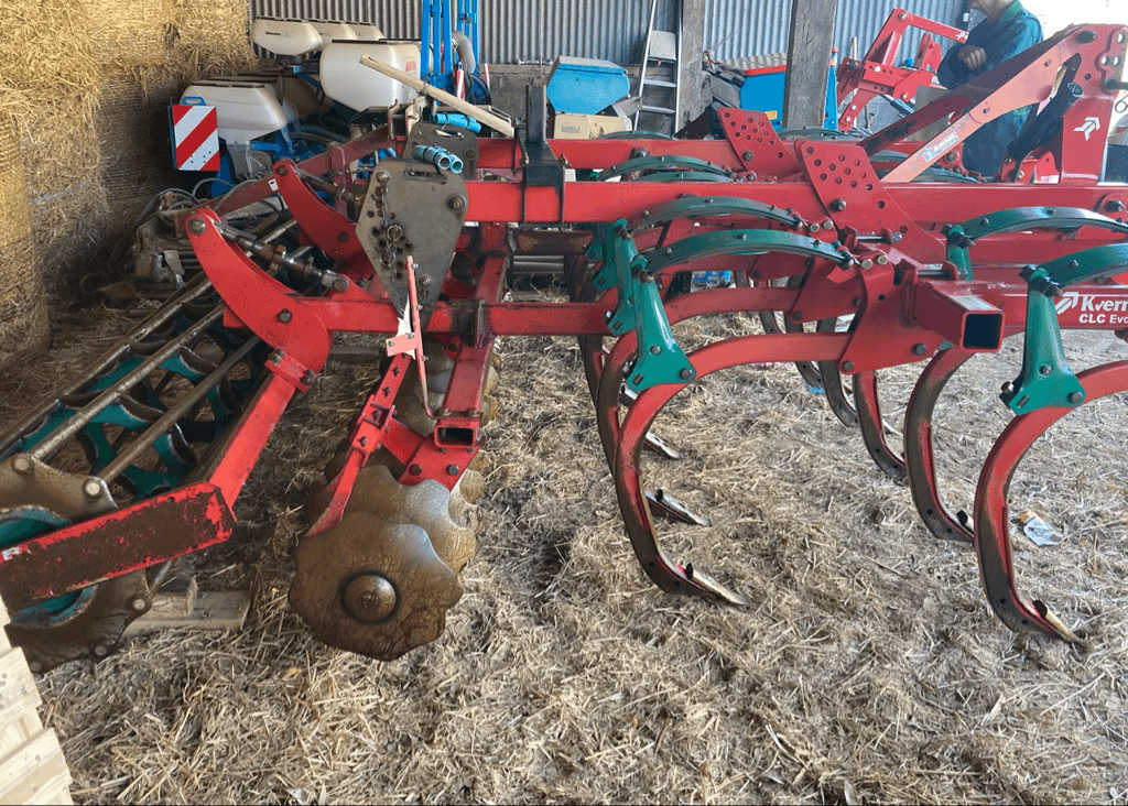 Grubber typu Kverneland CLC 13, Gebrauchtmaschine v TREMEUR (Obrázek 4)