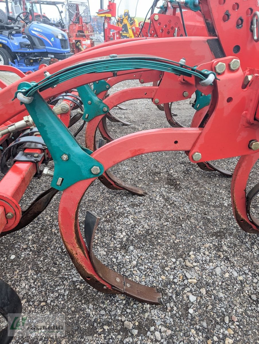 Grubber des Typs Kverneland CLC Pro -classic- 400 - Blattfedersteinsicherung, Gebrauchtmaschine in Lanzenkirchen (Bild 7)