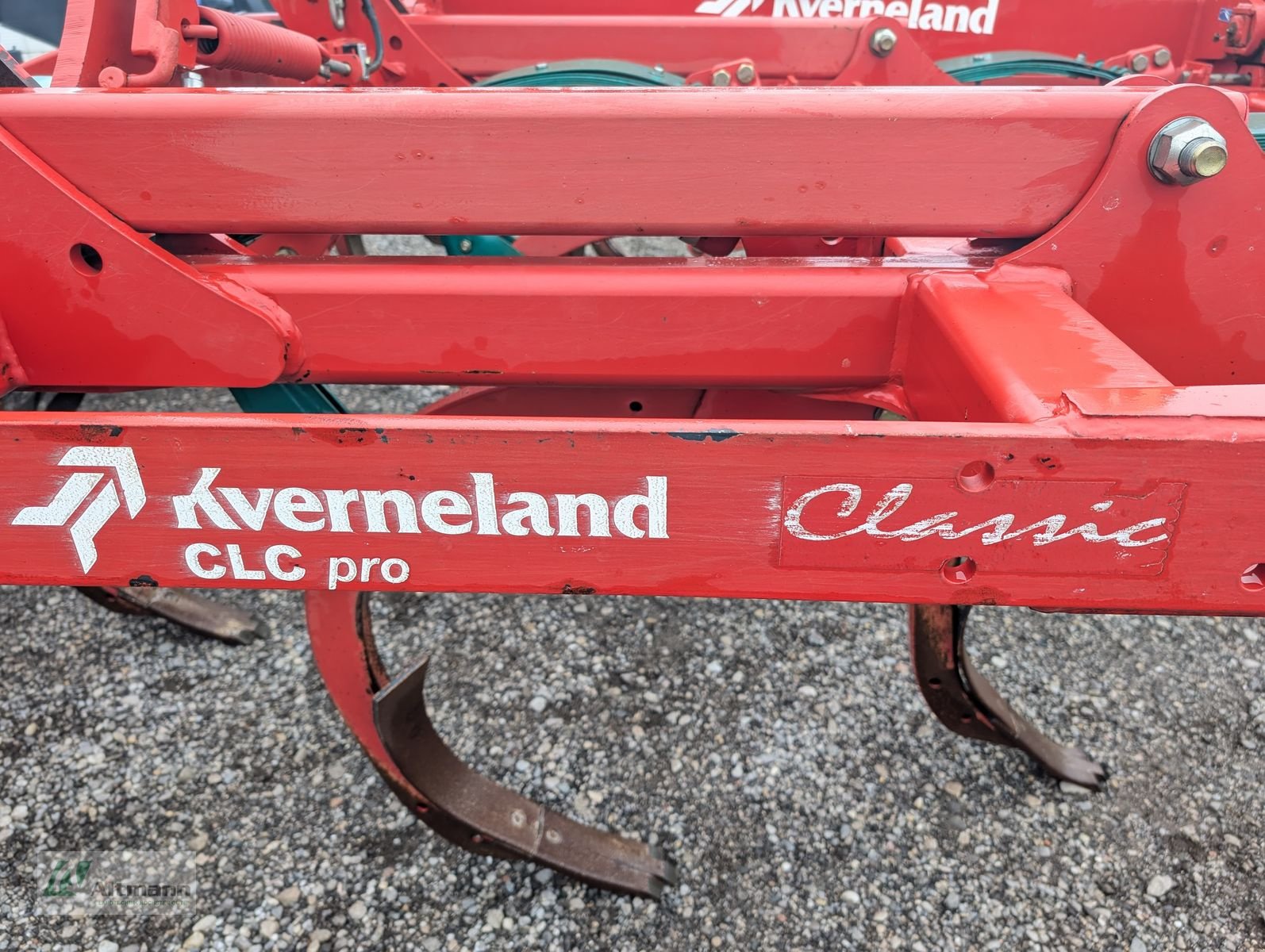 Grubber des Typs Kverneland CLC Pro -classic- 400 - Blattfedersteinsicherung, Gebrauchtmaschine in Lanzenkirchen (Bild 9)