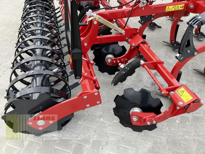 Grubber of the type Kverneland ENDURO 3000 TRIFLEX, Neumaschine in Schwend (Picture 14)