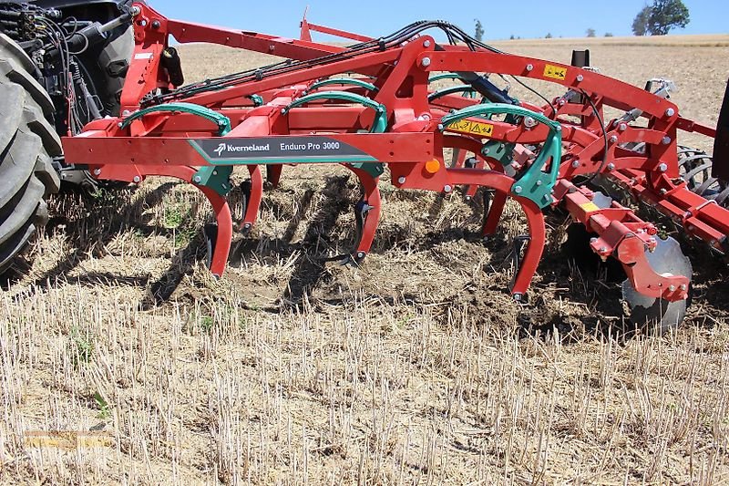 Grubber des Typs Kverneland Enduro 3000, Vorführmaschine in Böklund (Bild 11)