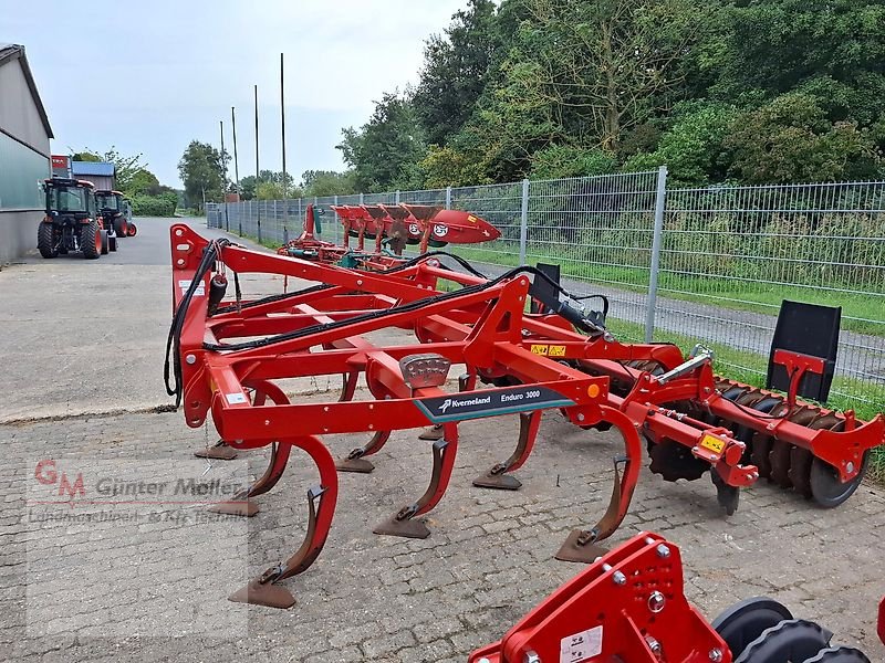 Grubber of the type Kverneland Enduro 3000, Vorführmaschine in St. Michaelisdonn (Picture 3)