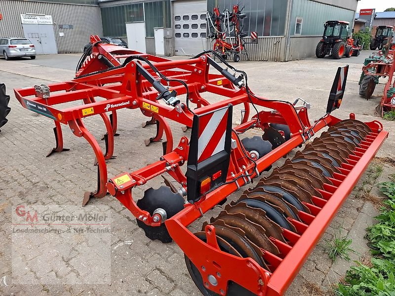 Grubber of the type Kverneland Enduro 3000, Vorführmaschine in St. Michaelisdonn (Picture 4)