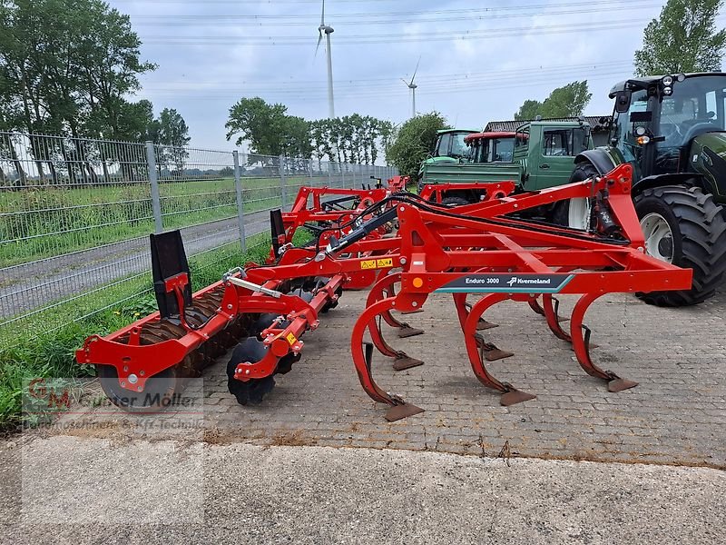 Grubber of the type Kverneland Enduro 3000, Vorführmaschine in St. Michaelisdonn (Picture 2)