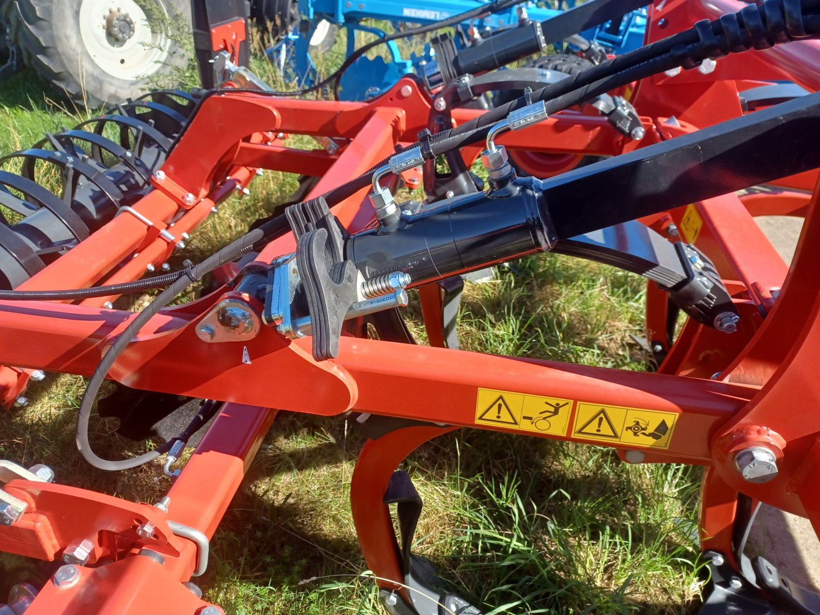 Grubber des Typs Kverneland Enduro 3000, Gebrauchtmaschine in Uffenheim (Bild 6)