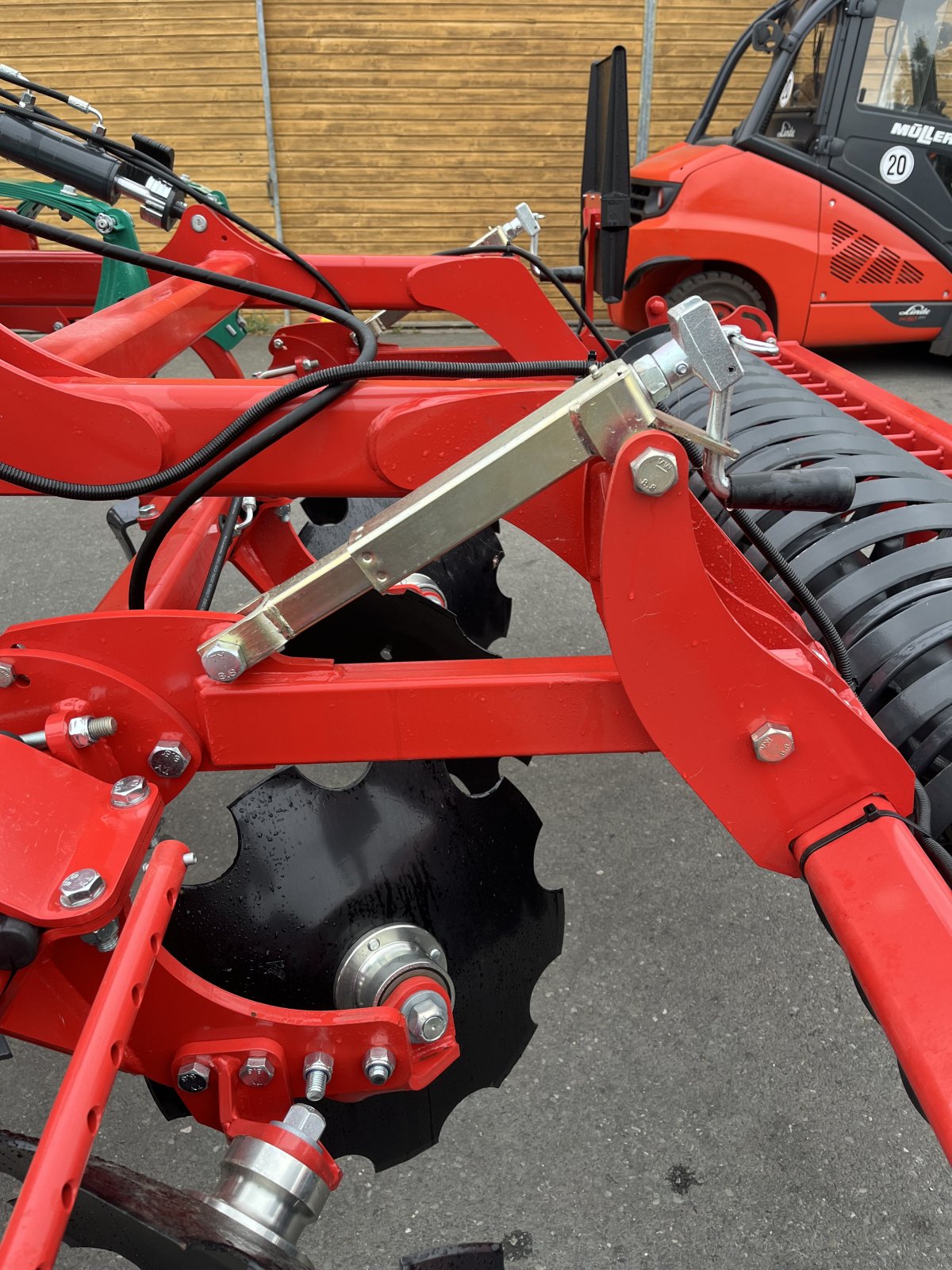 Grubber des Typs Kverneland Enduro 3000, Neumaschine in Hagenbüchach (Bild 6)