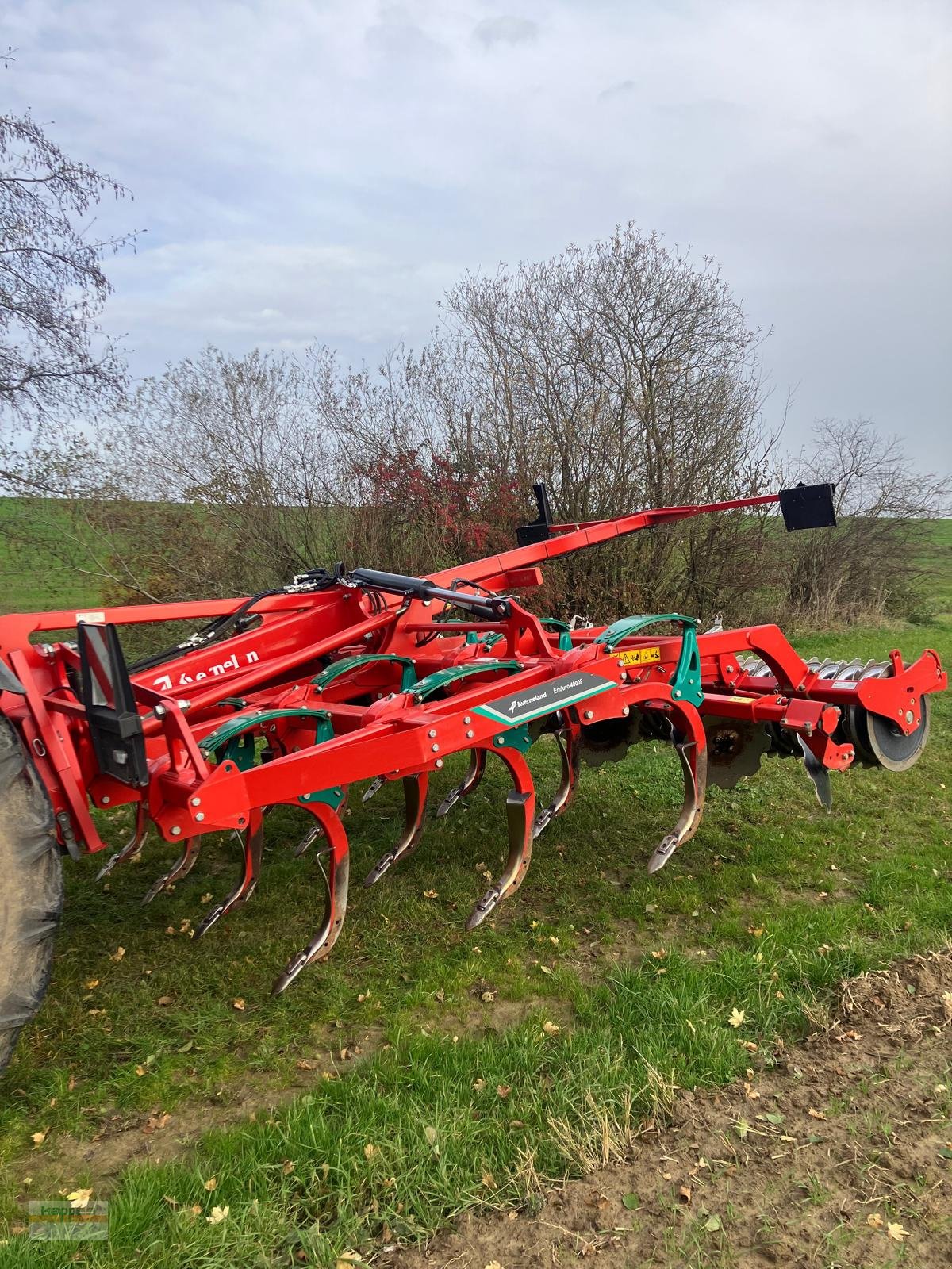 Grubber des Typs Kverneland Enduro 4000, Gebrauchtmaschine in Niederstetten (Bild 1)