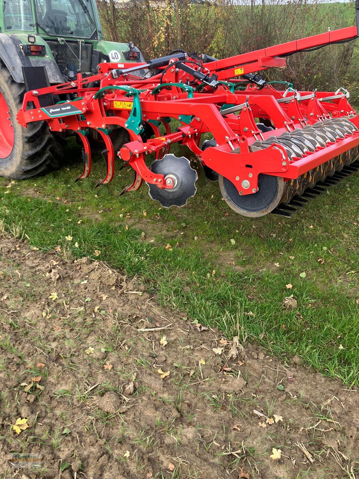 Grubber des Typs Kverneland Enduro 4000, Gebrauchtmaschine in Niederstetten (Bild 3)