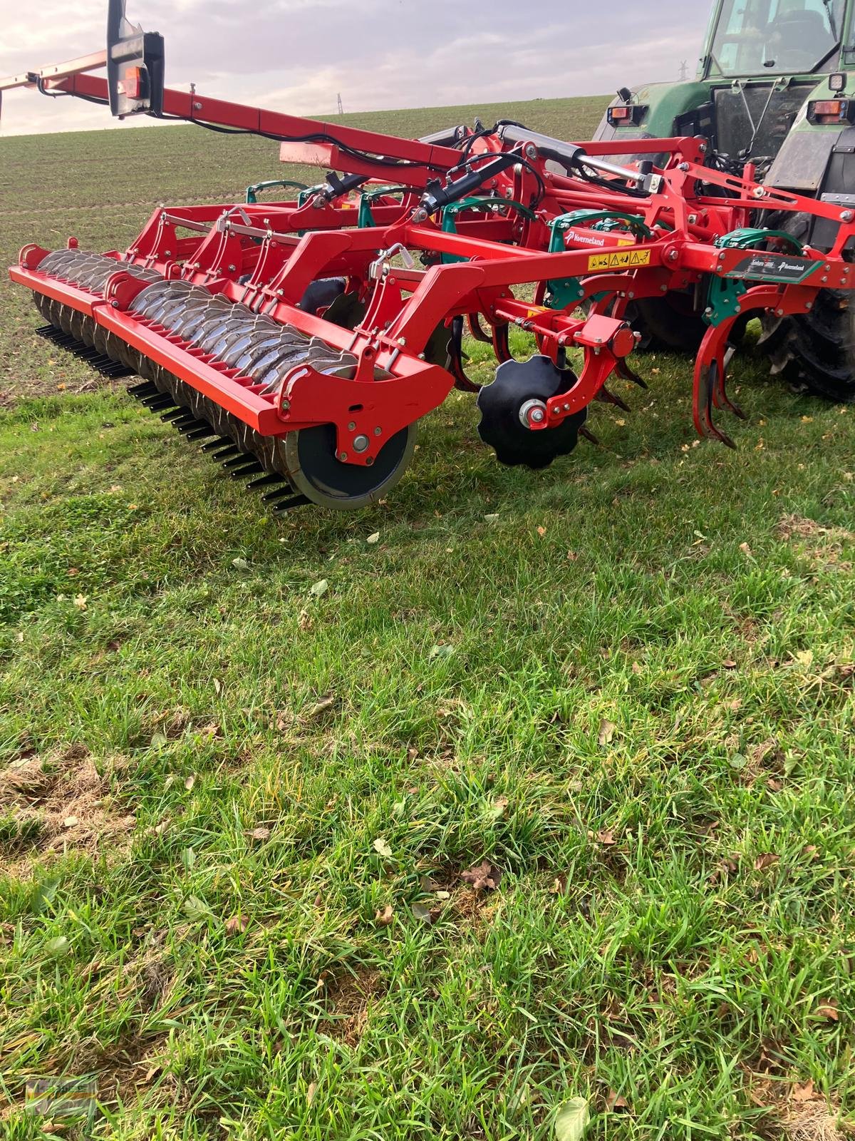 Grubber des Typs Kverneland Enduro 4000, Gebrauchtmaschine in Niederstetten (Bild 4)