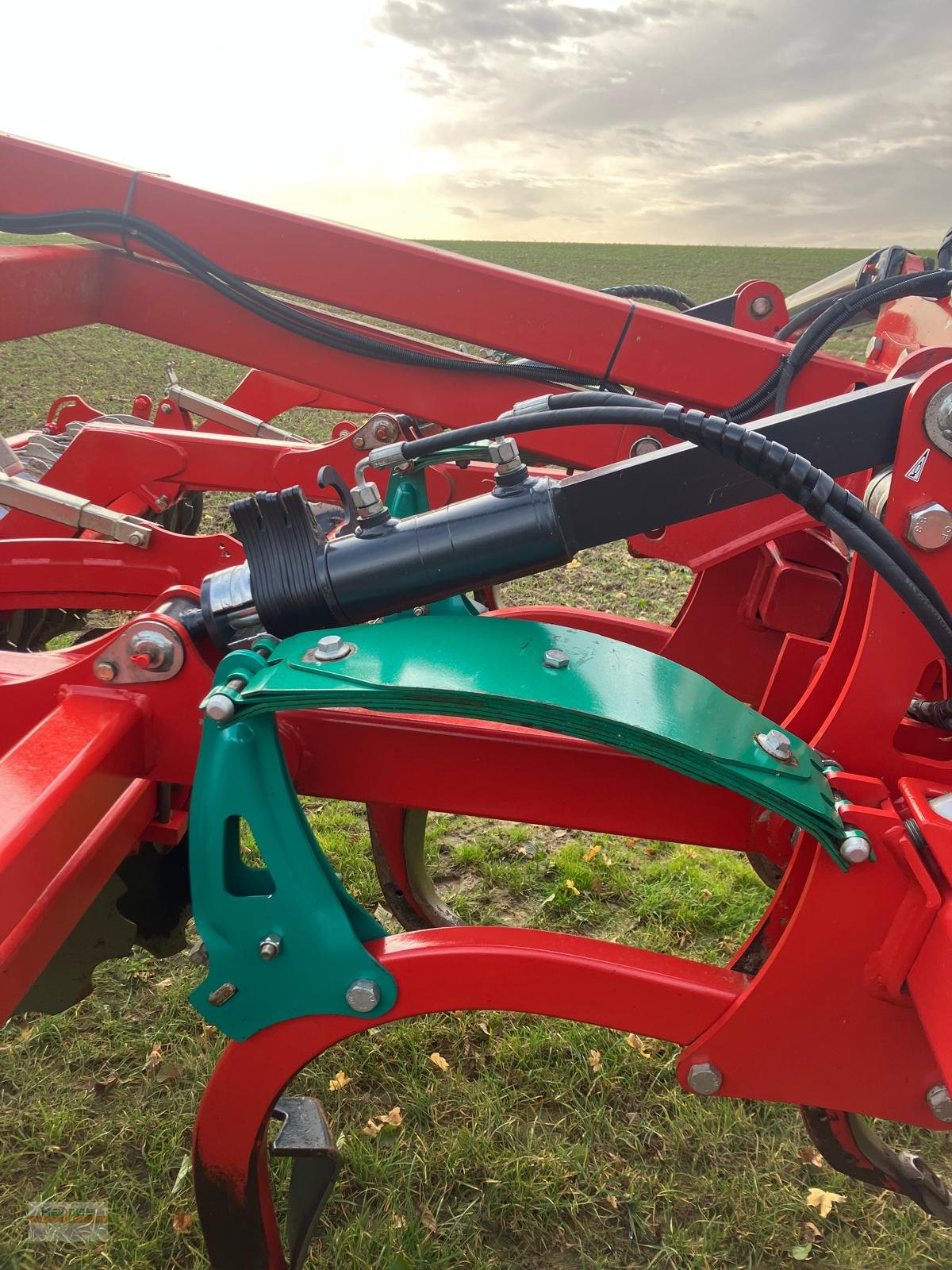 Grubber des Typs Kverneland Enduro 4000, Gebrauchtmaschine in Niederstetten (Bild 7)