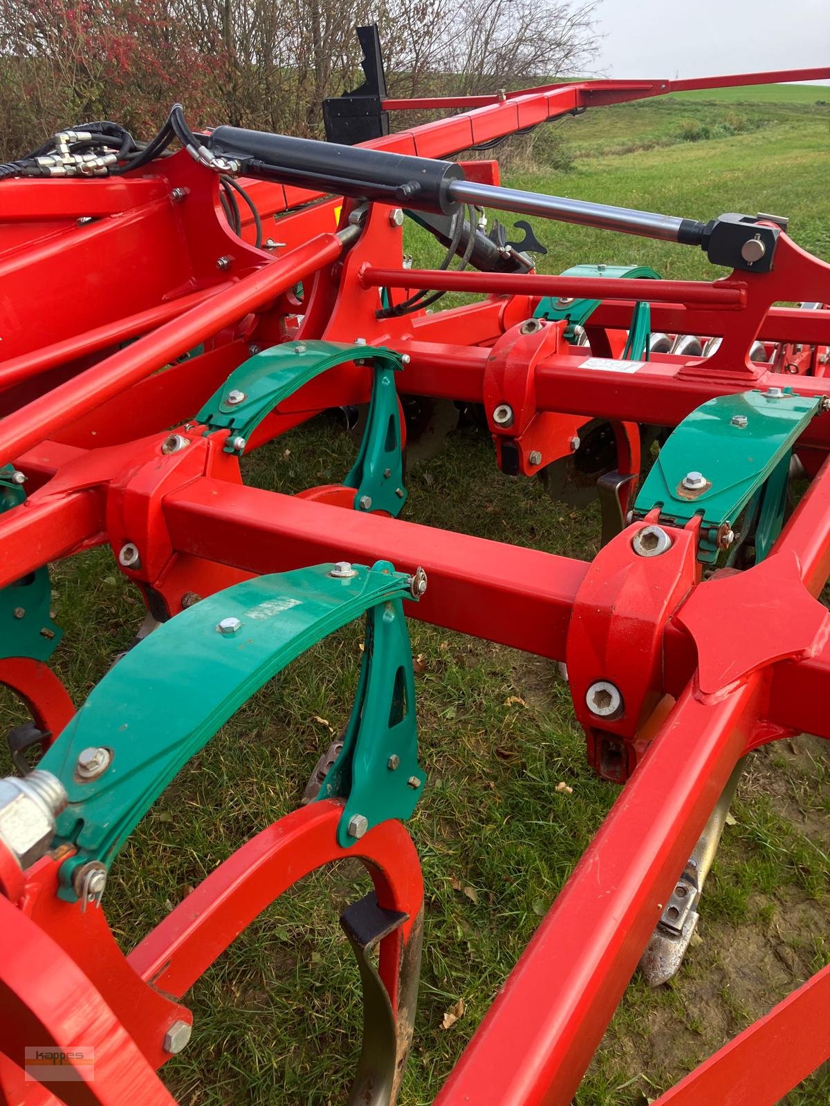 Grubber des Typs Kverneland Enduro 4000, Gebrauchtmaschine in Niederstetten (Bild 8)