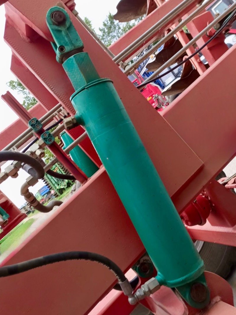 Grubber des Typs Kverneland GFG 600 KW, Gebrauchtmaschine in Liebenwalde (Bild 12)