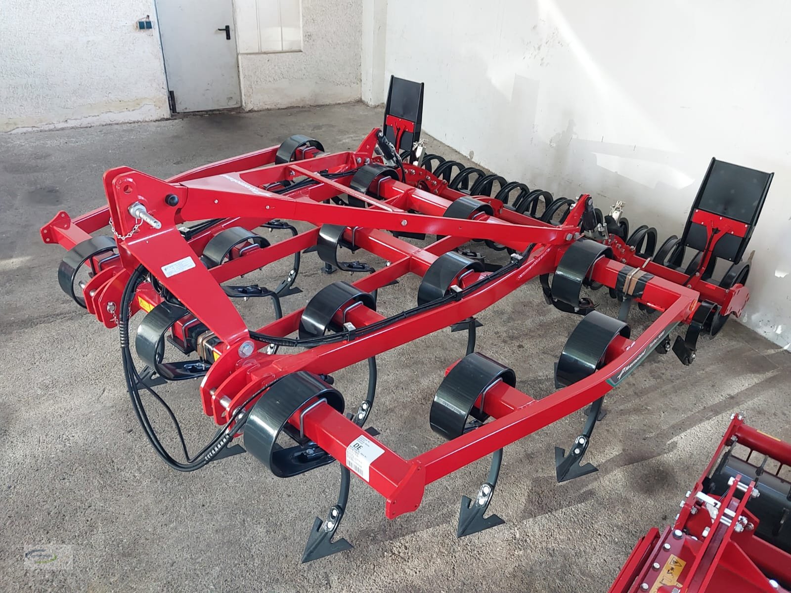 Grubber des Typs Kverneland Turbo 3000, Neumaschine in Frontenhausen (Bild 1)