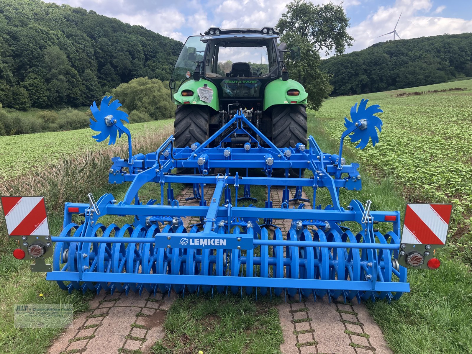 Grubber des Typs Lemken Karat 10/300 U   Neumaschine, Neumaschine in Eppelborn (Bild 8)