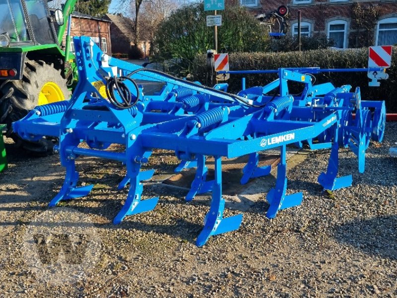 Grubber des Typs Lemken Karat 10/300 U, Neumaschine in Börm