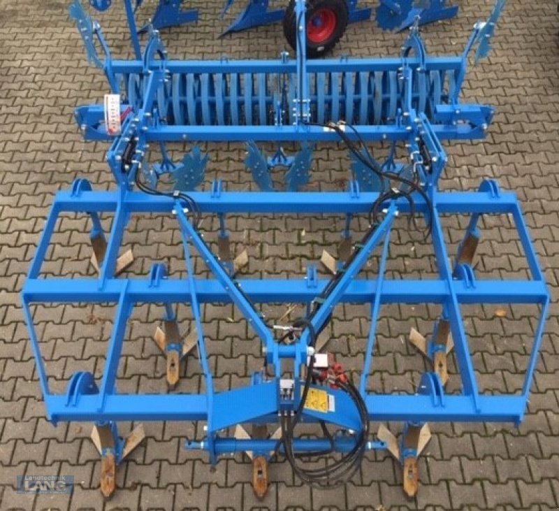 Grubber des Typs Lemken Karat 10-300, Gebrauchtmaschine in Rottenburg (Bild 1)