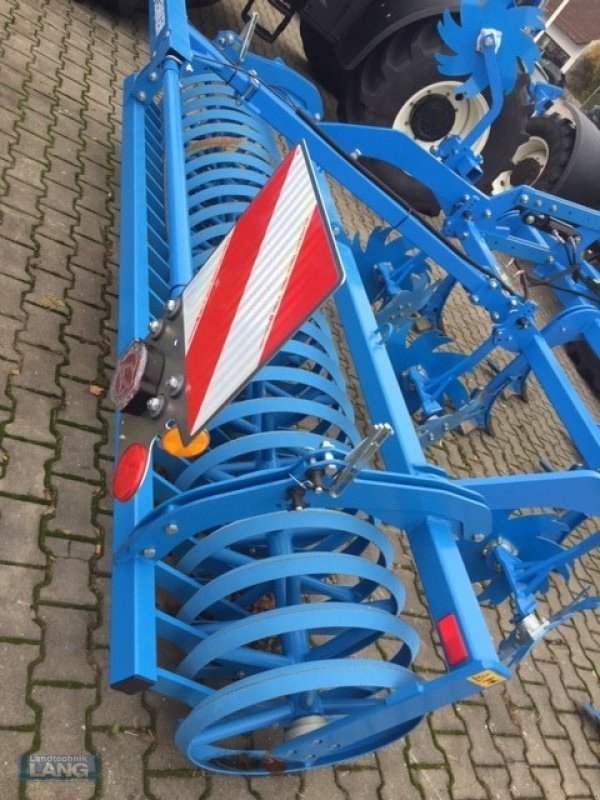 Grubber des Typs Lemken Karat 10-300, Gebrauchtmaschine in Rottenburg (Bild 4)