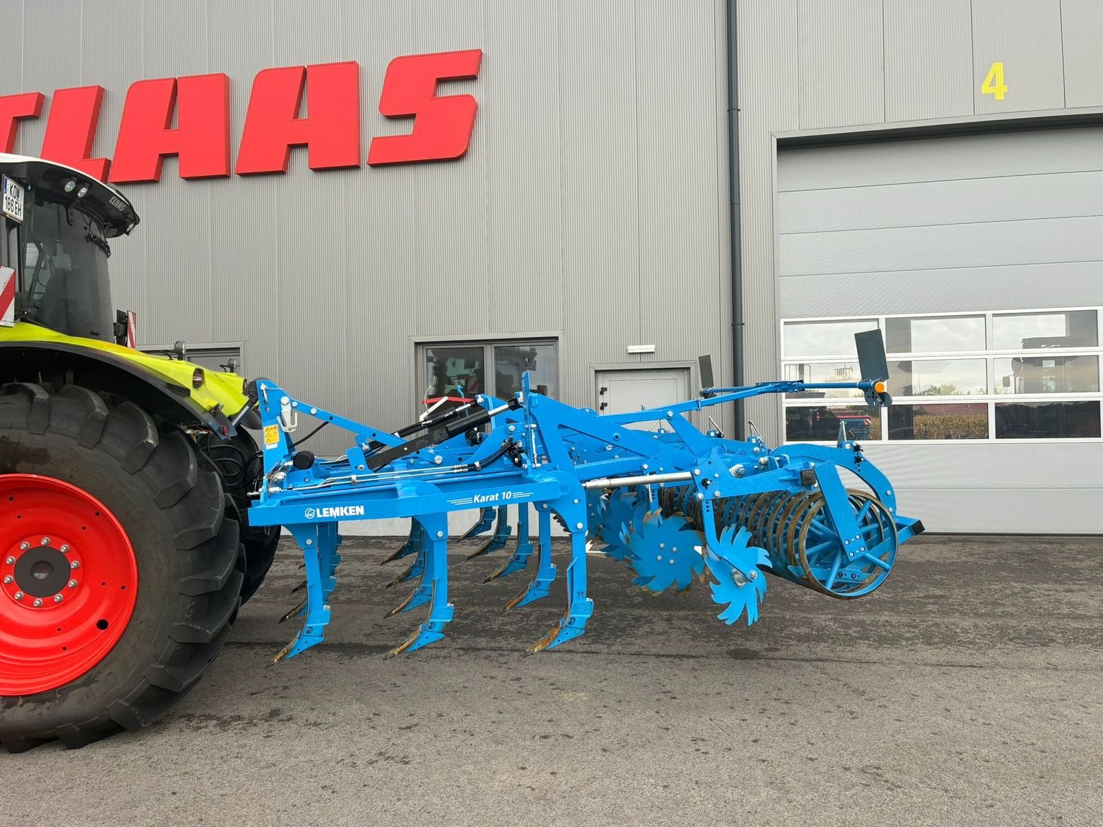 Grubber des Typs Lemken Karat 10/400 K, Vorführmaschine in Grund (Bild 2)