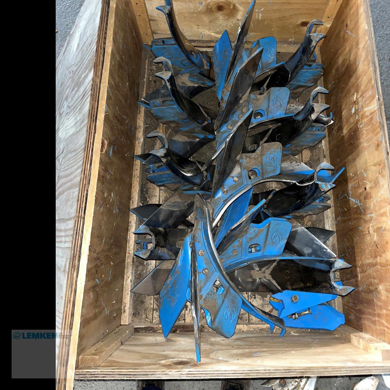 Grubber typu Lemken Karat 10/400 KUA, Gebrauchtmaschine v Budapest (Obrázek 8)