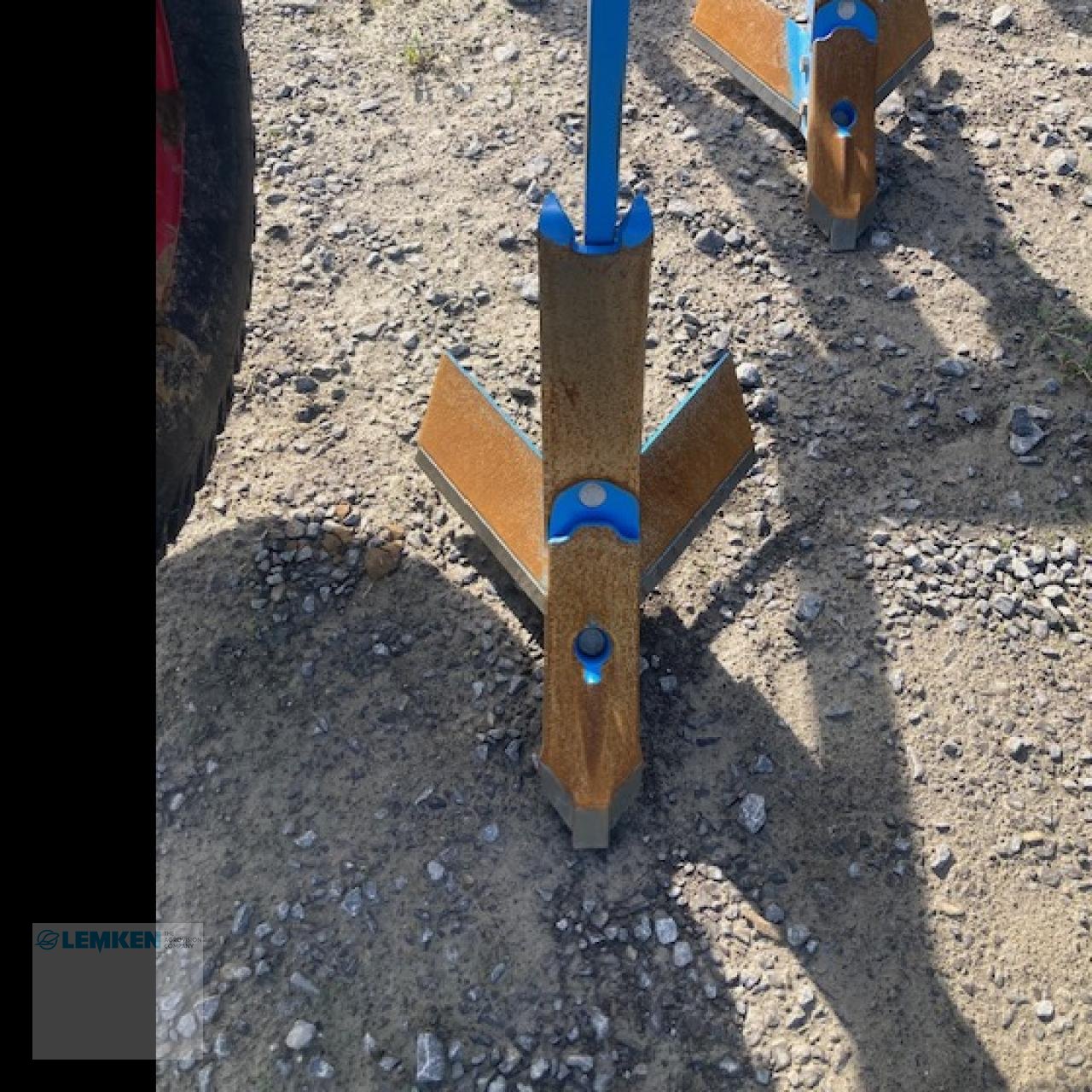 Grubber от тип Lemken Karat 10/500 K - Adventskalender Tor 11, Gebrauchtmaschine в Hohentengen (Снимка 4)