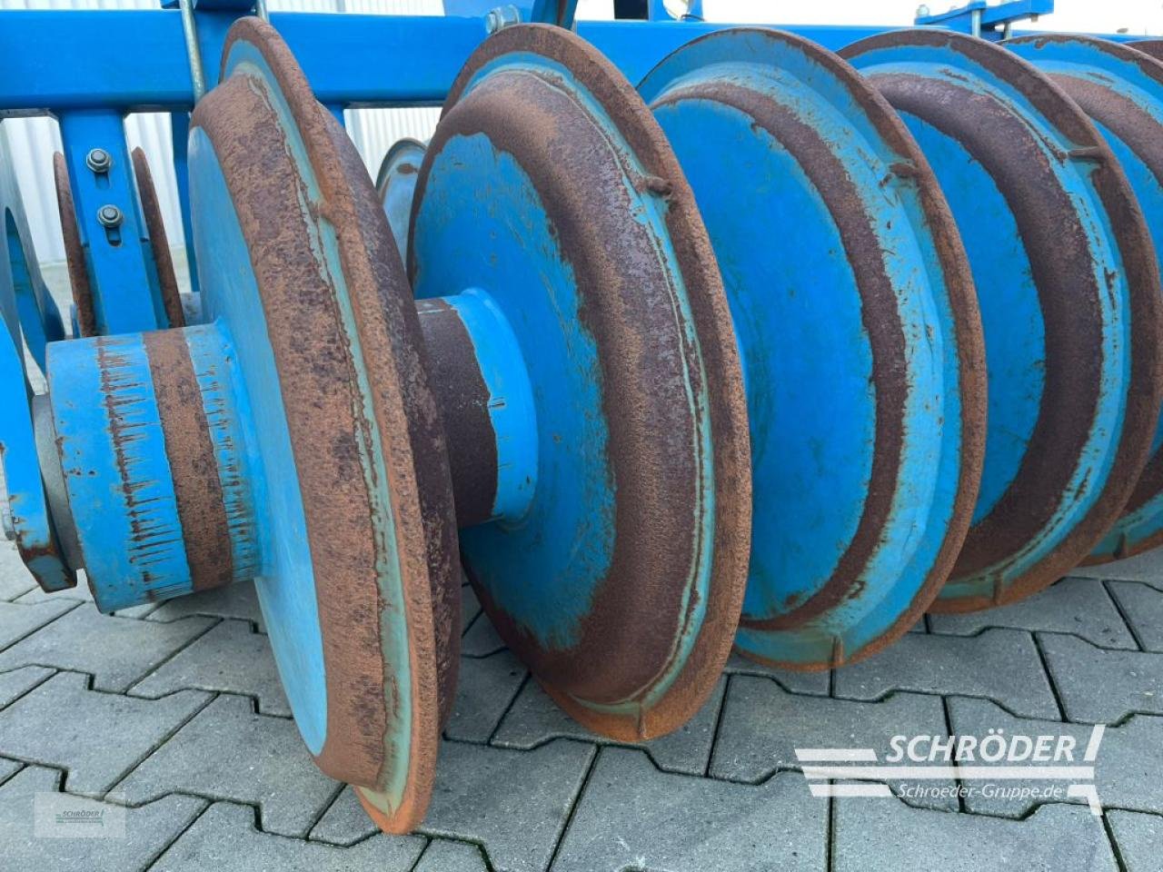 Grubber типа Lemken KARAT 10/500 KUA + SATZ DELTACUT SCHARE, Gebrauchtmaschine в Scharrel (Фотография 9)