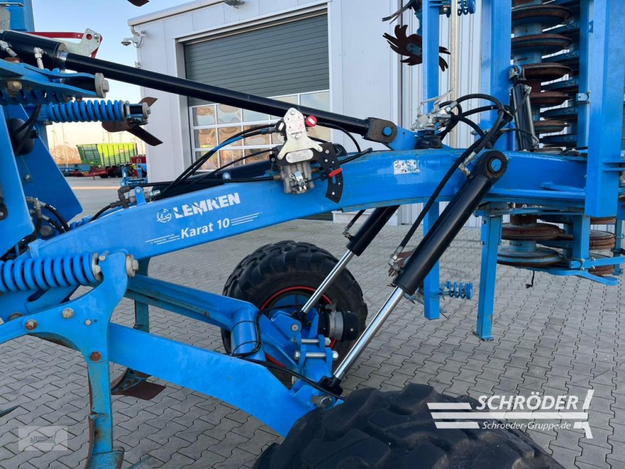 Grubber типа Lemken KARAT 10/500 KUA + SATZ DELTACUT SCHARE, Gebrauchtmaschine в Scharrel (Фотография 12)