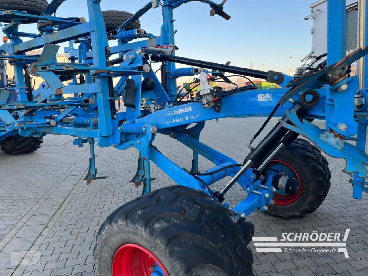 Grubber типа Lemken KARAT 10/500 KUA + SATZ DELTACUT SCHARE, Gebrauchtmaschine в Scharrel (Фотография 13)