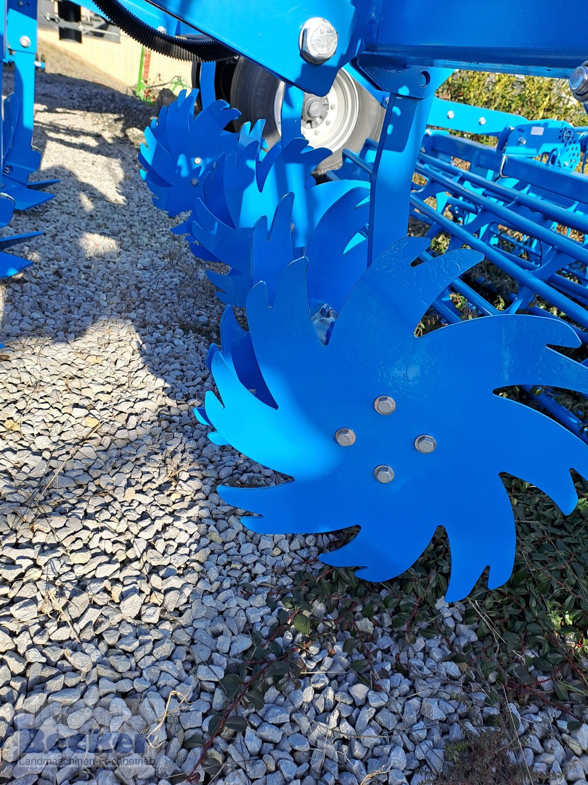 Grubber des Typs Lemken Karat 10, Neumaschine in Weimar-Niederwalgern (Bild 5)