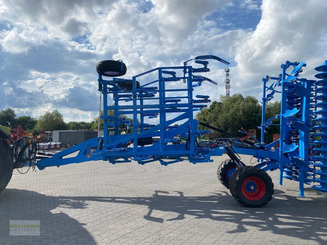 Grubber des Typs Lemken KARAT 12 / 700 KUA, Neumaschine in Mühlengeez (Bild 3)