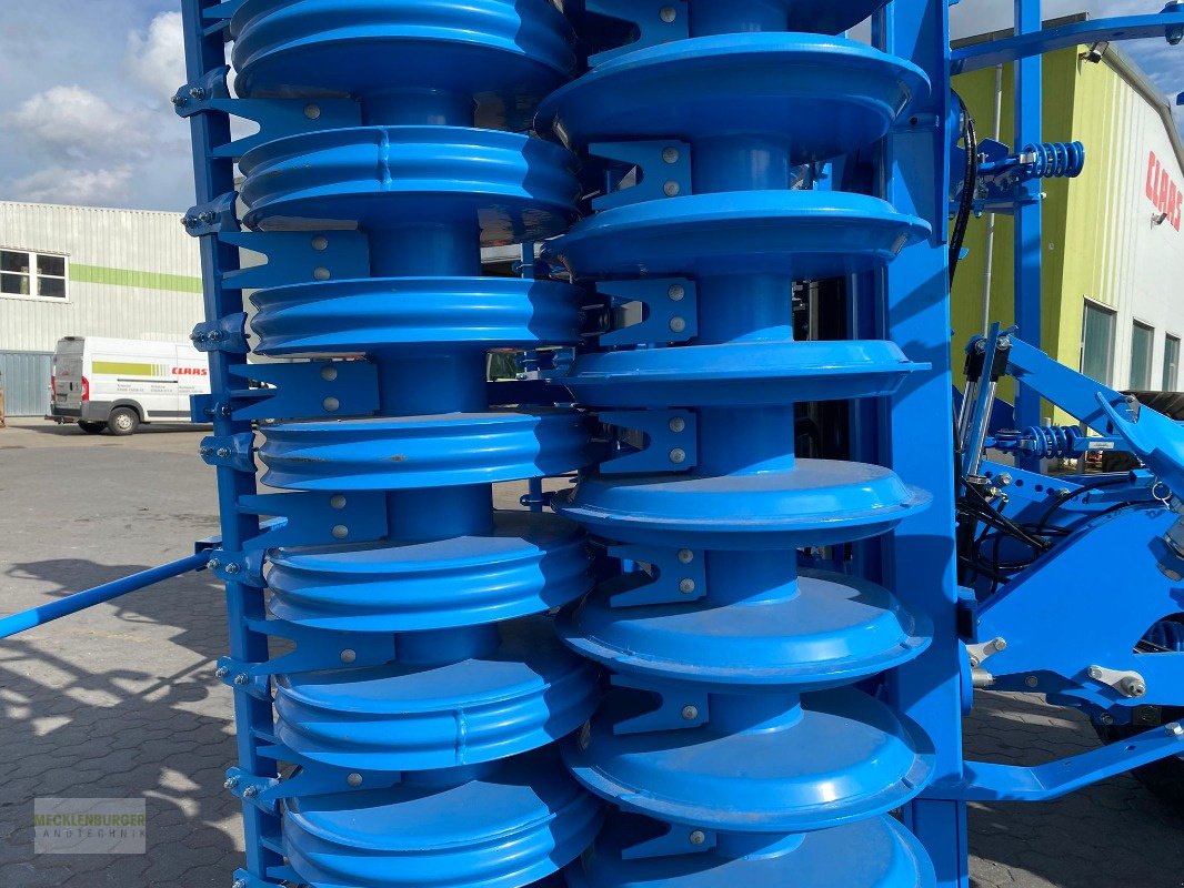 Grubber des Typs Lemken KARAT 12 / 700 KUA, Neumaschine in Mühlengeez (Bild 10)