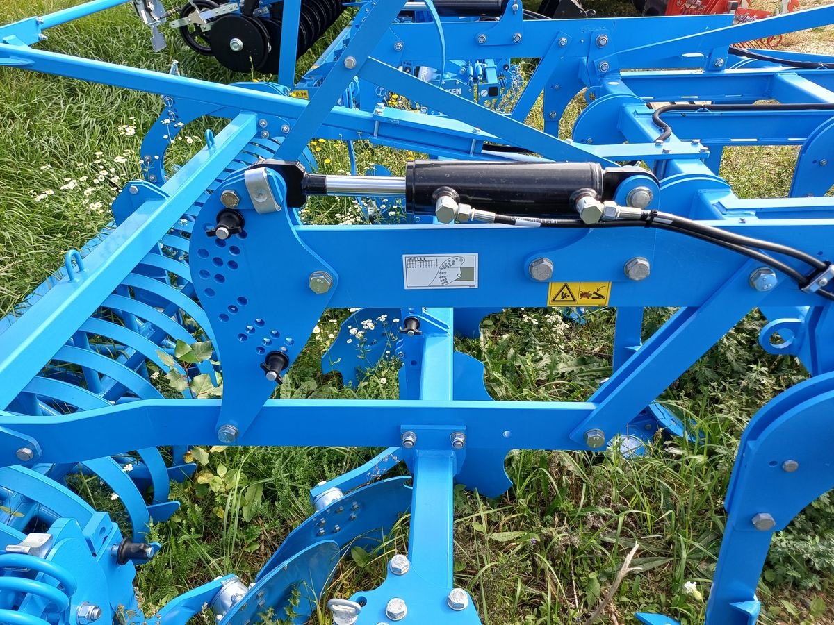 Grubber van het type Lemken KARAT 9/300, Vorführmaschine in Harmannsdorf (Foto 6)