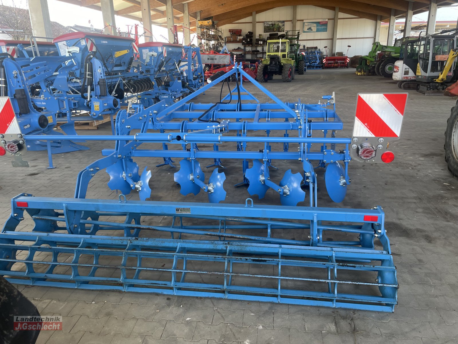 Grubber des Typs Lemken Karat 9/300, Neumaschine in Mühldorf (Bild 9)