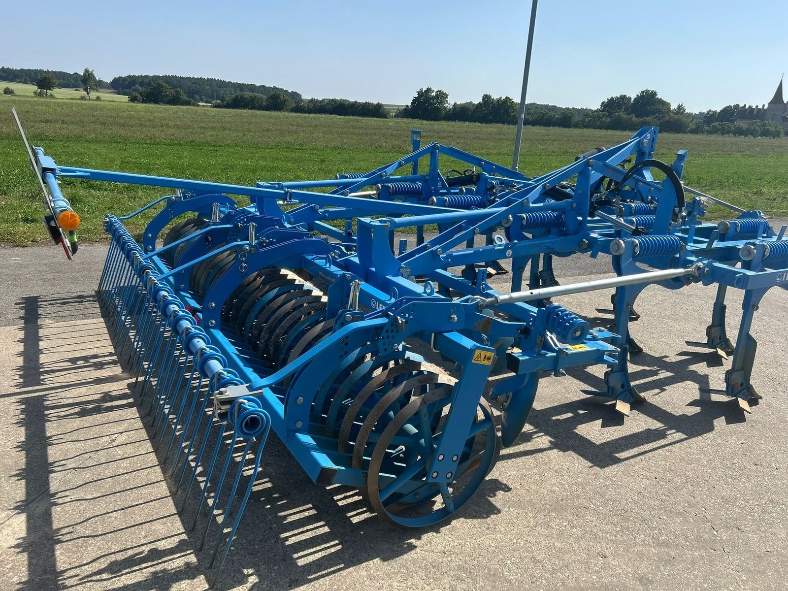 Grubber of the type Lemken Karat 9/400 KU, Vorführmaschine in Starrein (Picture 5)