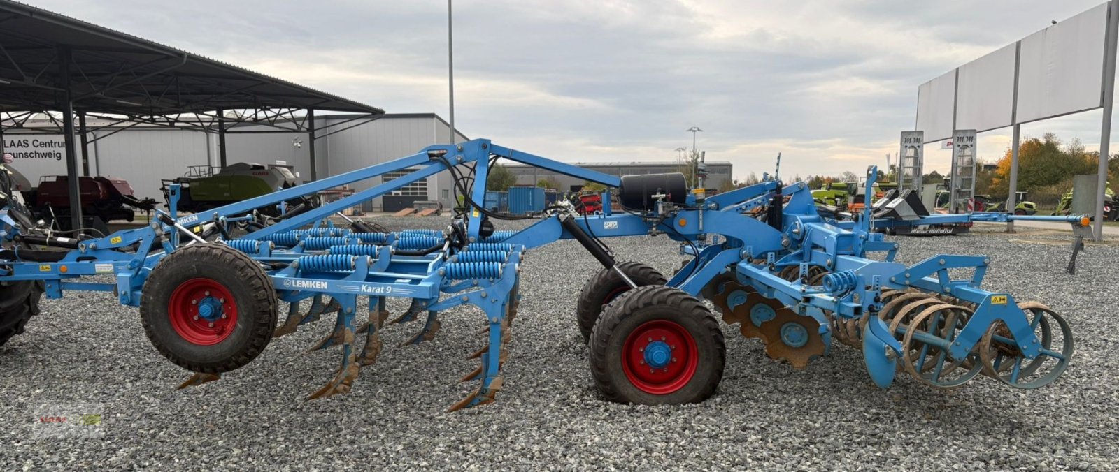 Grubber des Typs Lemken Karat 9/500 KUA, Gebrauchtmaschine in Schwülper (Bild 4)