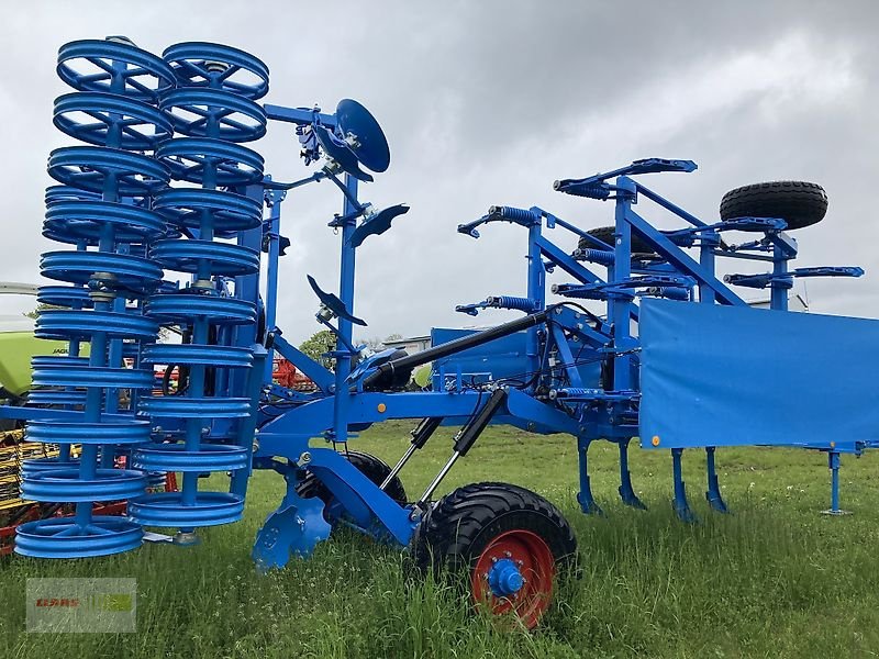 Grubber des Typs Lemken Karat 9/500 KUA, Vorführmaschine in Schöningen (Bild 3)