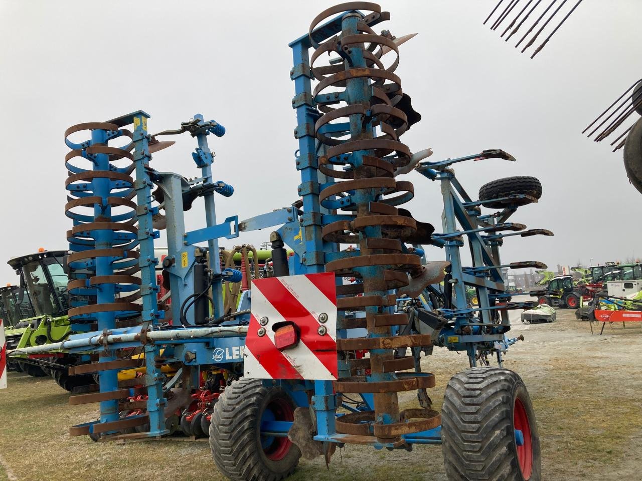 Grubber des Typs Lemken Karat 9-500, Gebrauchtmaschine in Könnern (Bild 4)